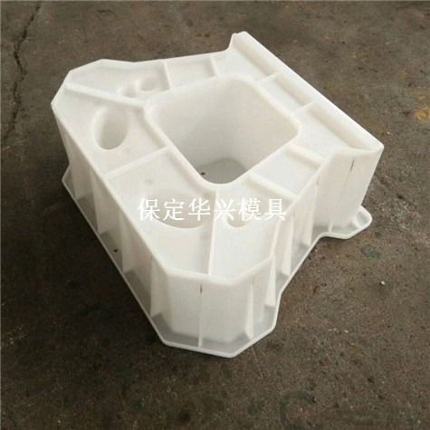 水利護(hù)坡模具的生產(chǎn) 水利護(hù)坡模具的防護(hù)